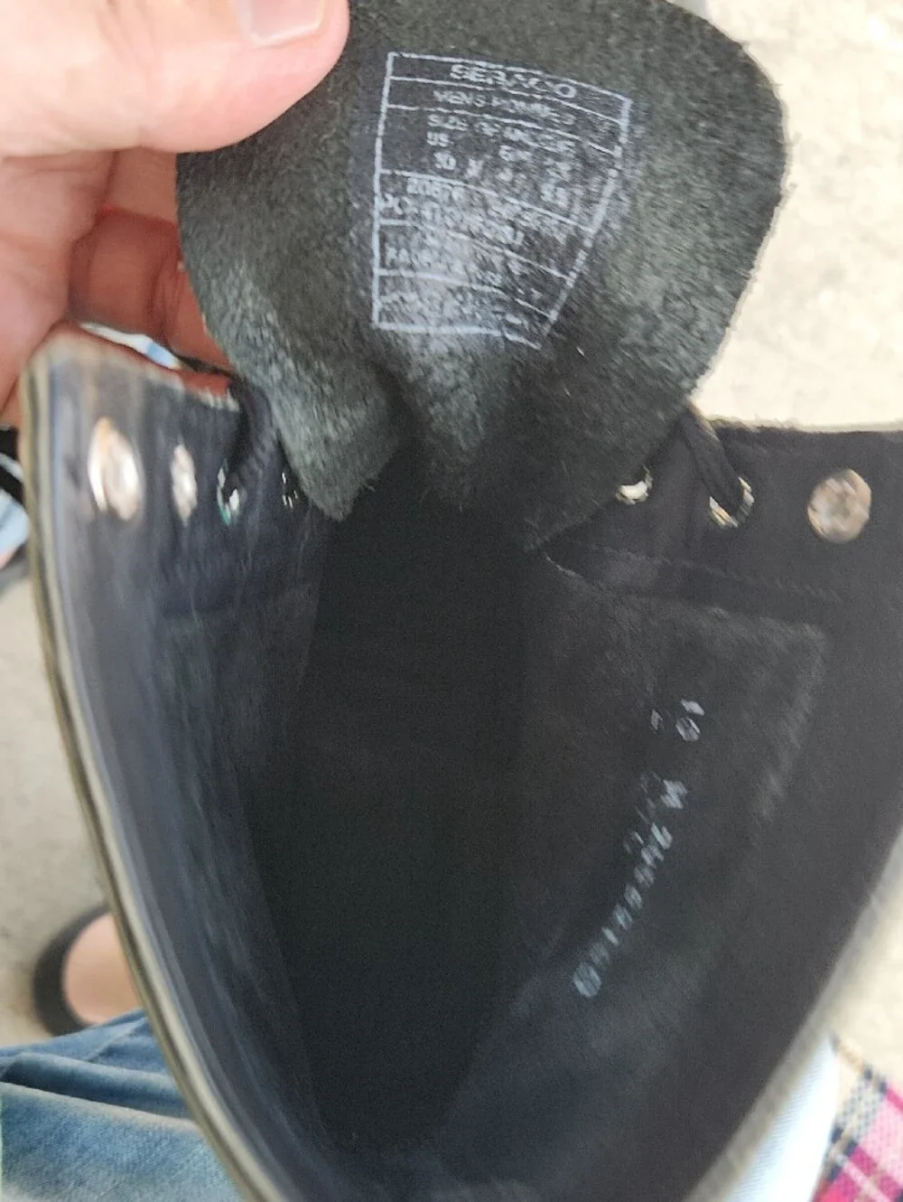 SEBAGO Black Leather Chukka Boots with Contrast Stitching